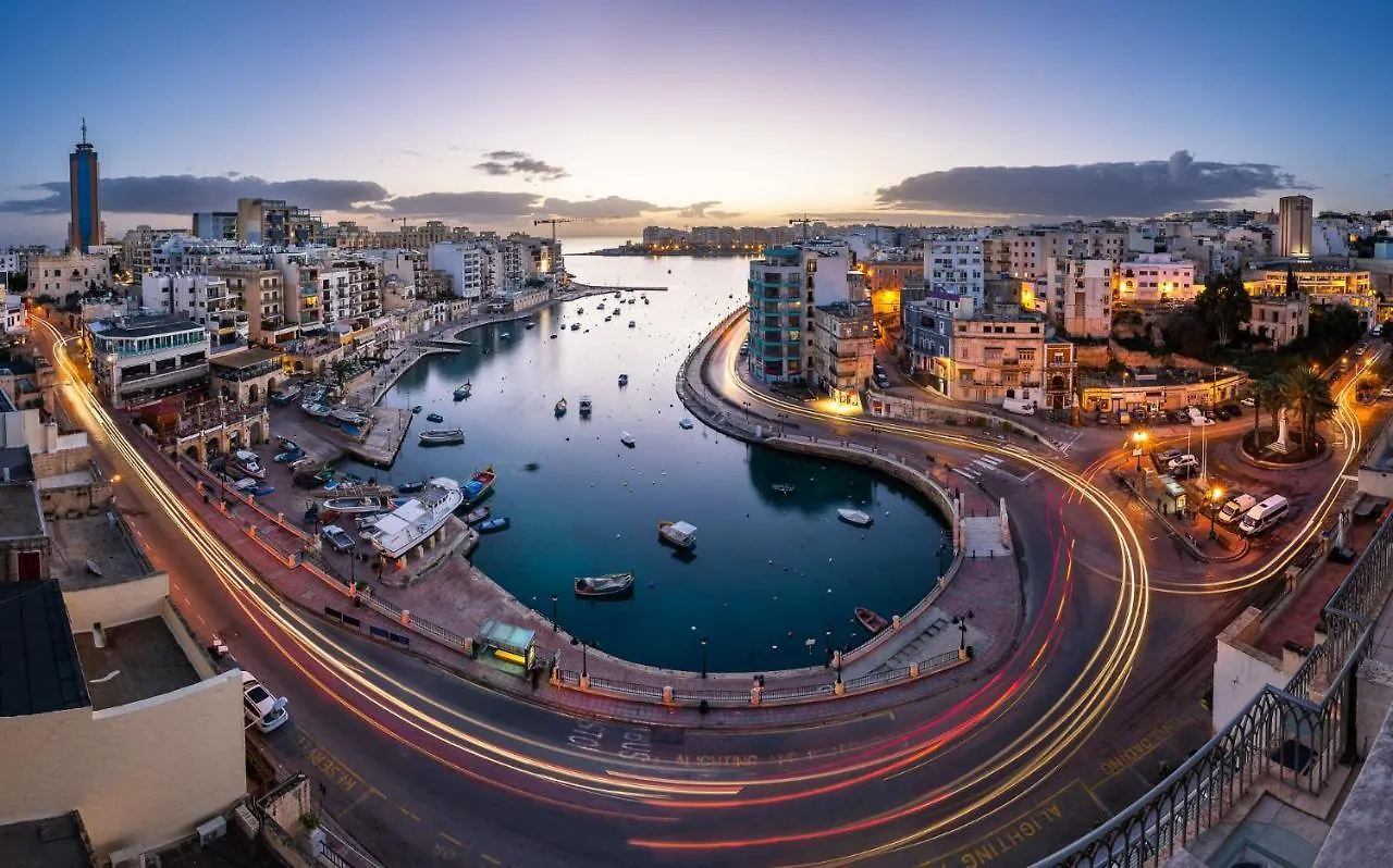 Modern-Luxury In Tigne Point W/ Pool, Best Location Sliema
