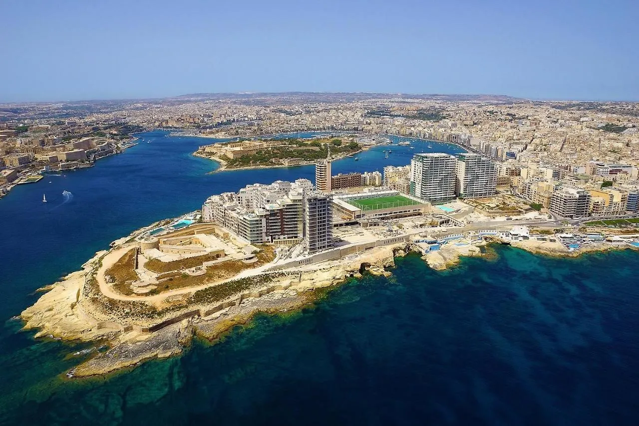 Apartment Modern-Luxury In Tigne Point W/ Pool, Best Location Sliema