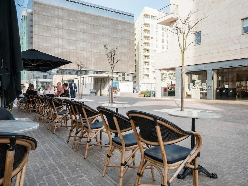 Modern-Luxury In Tigne Point W/ Pool, Best Location Sliema 0*,