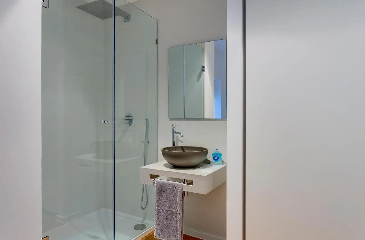 Apartment Modern-Luxury In Tigne Point W/ Pool, Best Location Sliema