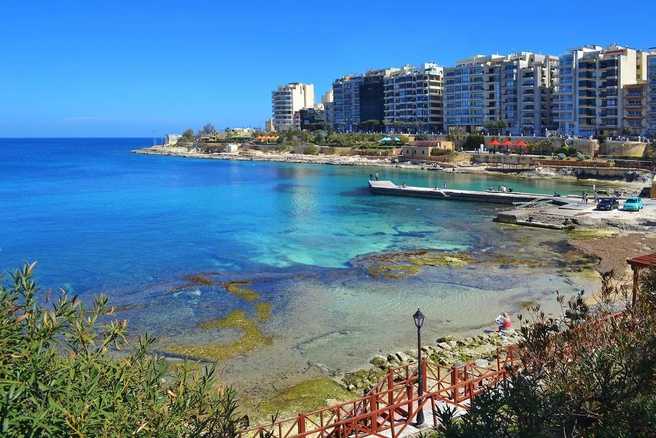 Modern-Luxury In Tigne Point W/ Pool, Best Location Σλιέμα Διαμέρισμα